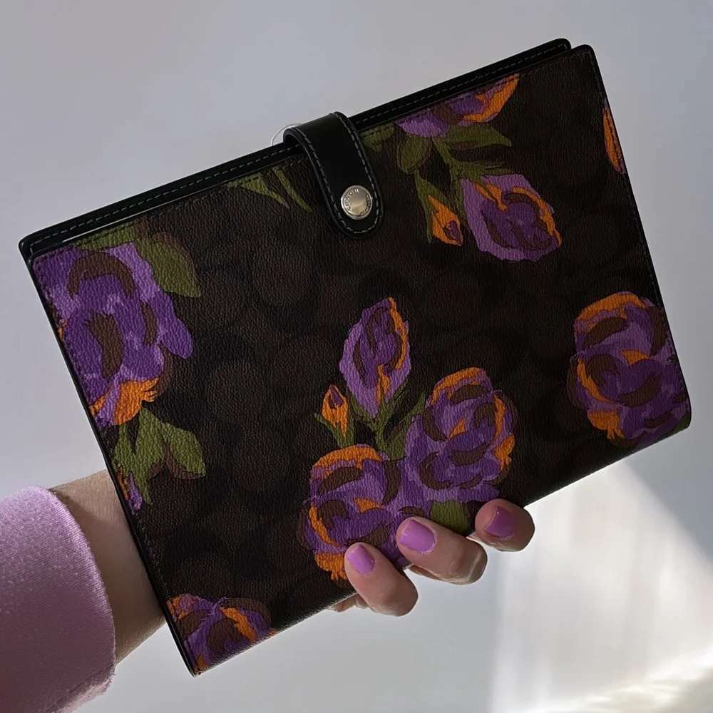 NWT💃Coach Notebook in Signature Canvas with Rose Print - Picture 4 of 8